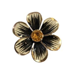Vintage Gold tone Daisy Brooch With Amber Rhinestone Center Black Accent Pin